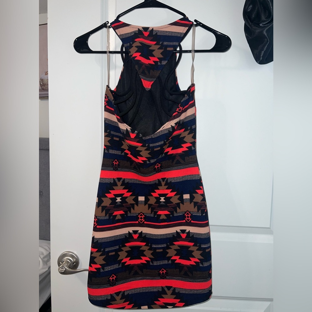 Dress - Picture 2 of 4